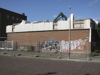 907607 Gezicht op het deels gesloopte silogebouw van de voormalige bakkerij Lubro (Quality Bakers, Hogenoord 1) te Utrecht.